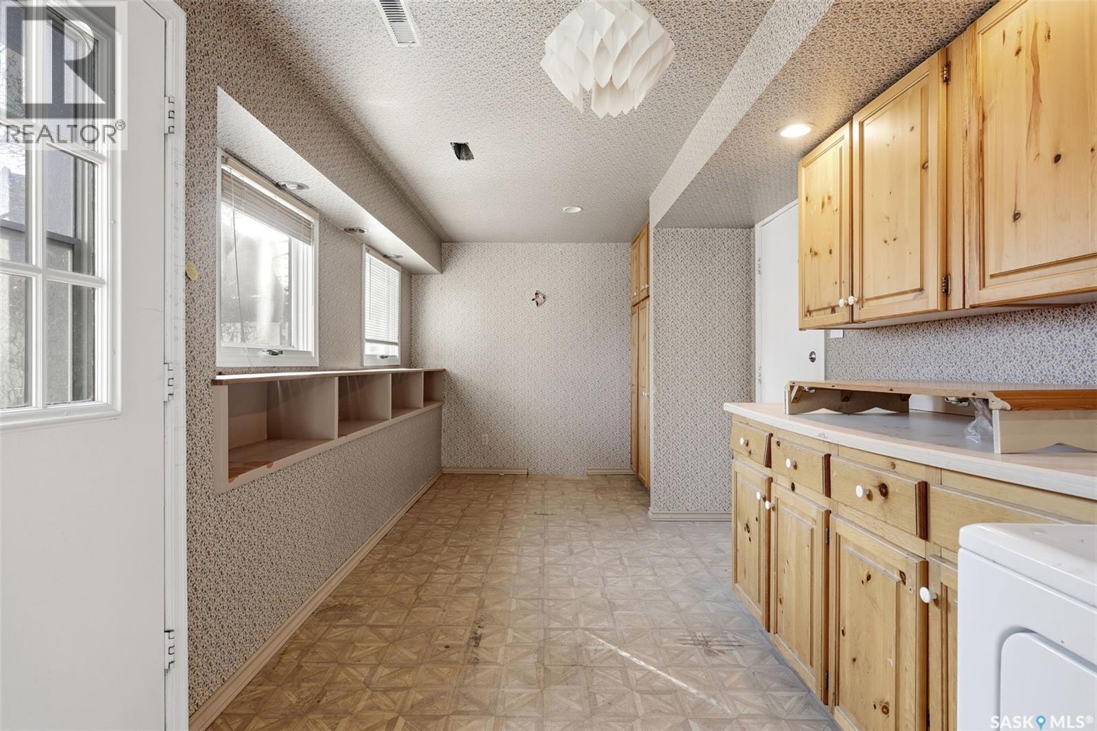 1034 Gryphons Walk, Regina, SK