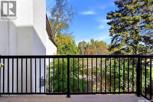 1034 Gryphons Walk, Regina, SK 