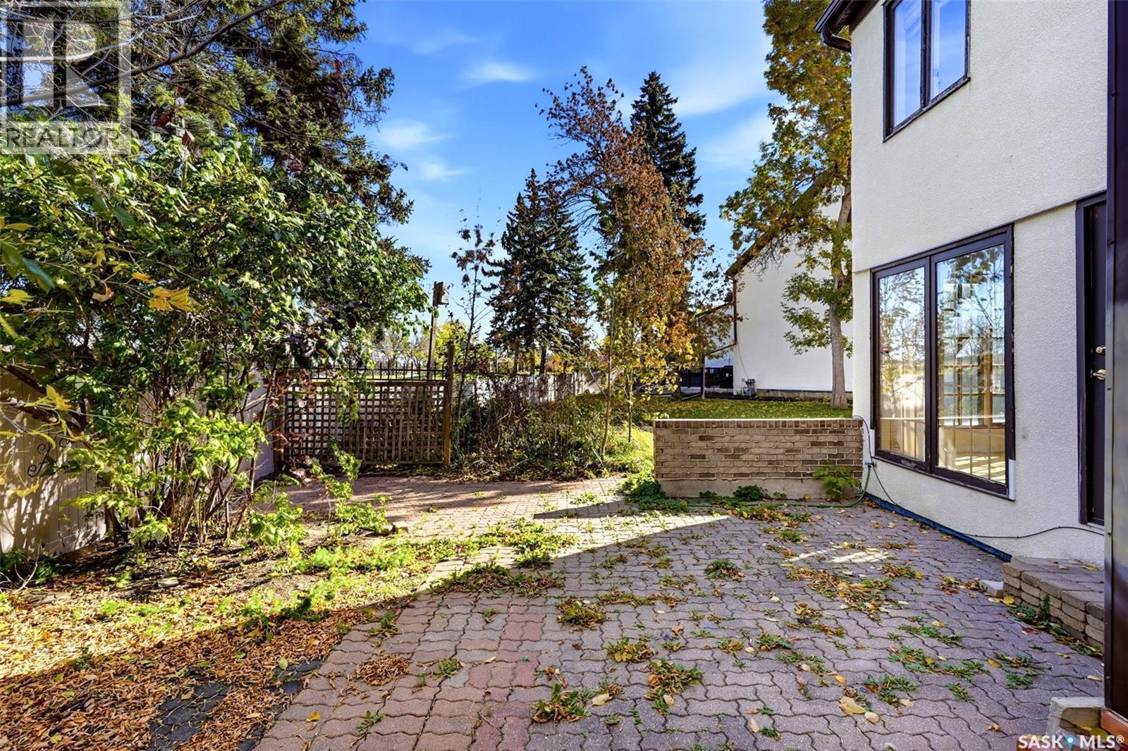 1034 Gryphons Walk, Regina, SK