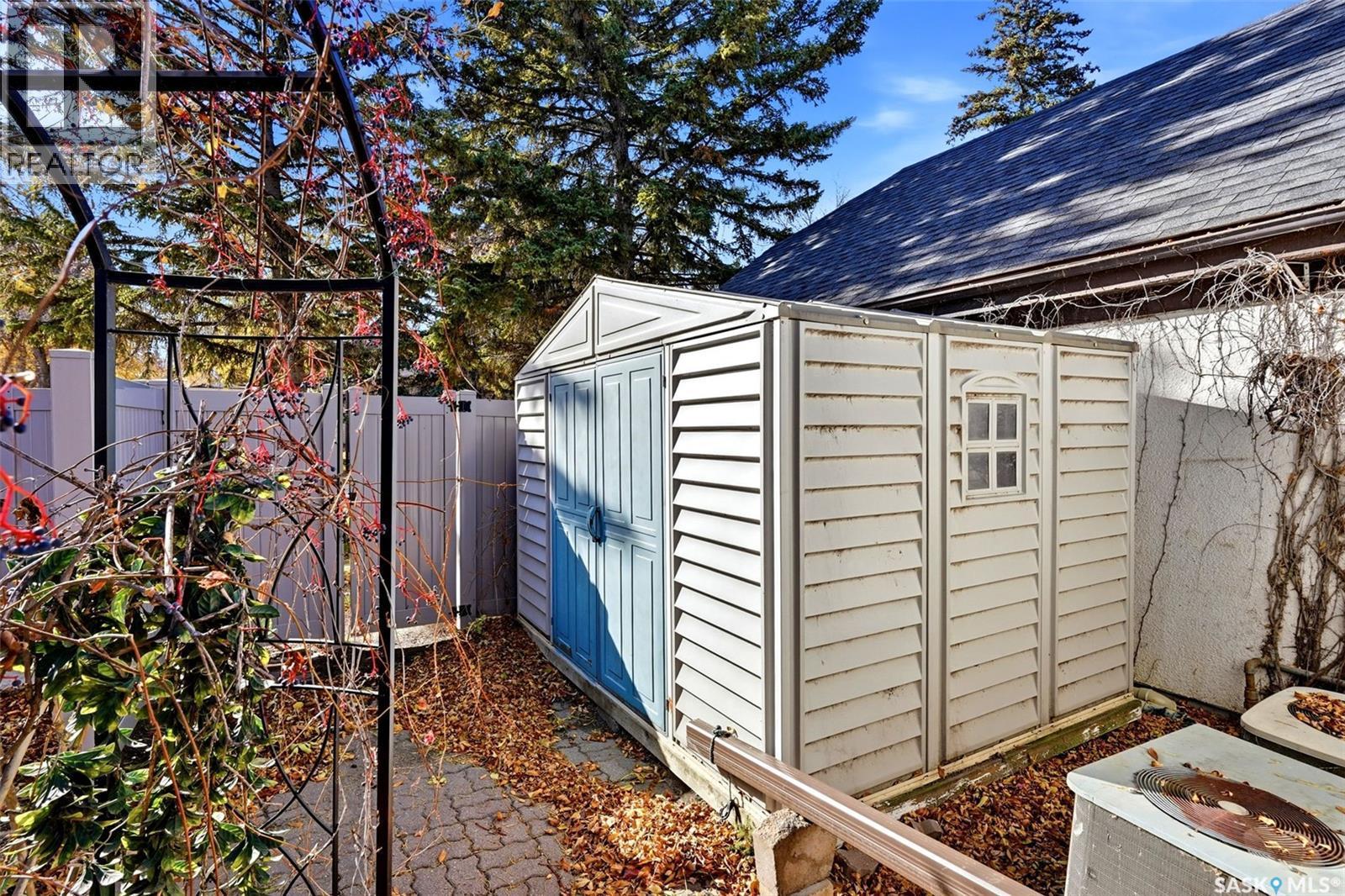1034 Gryphons Walk, Regina, SK