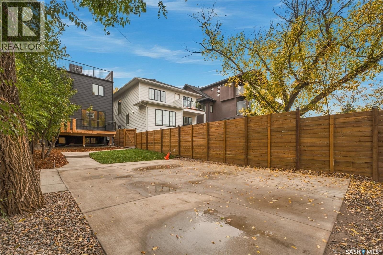 317 11Th Street E, Saskatoon, SK