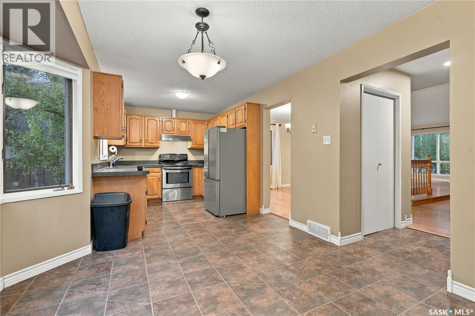 207 Coldspring Rise, Saskatoon, SK