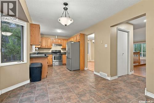 207 Coldspring Rise, Saskatoon, SK 