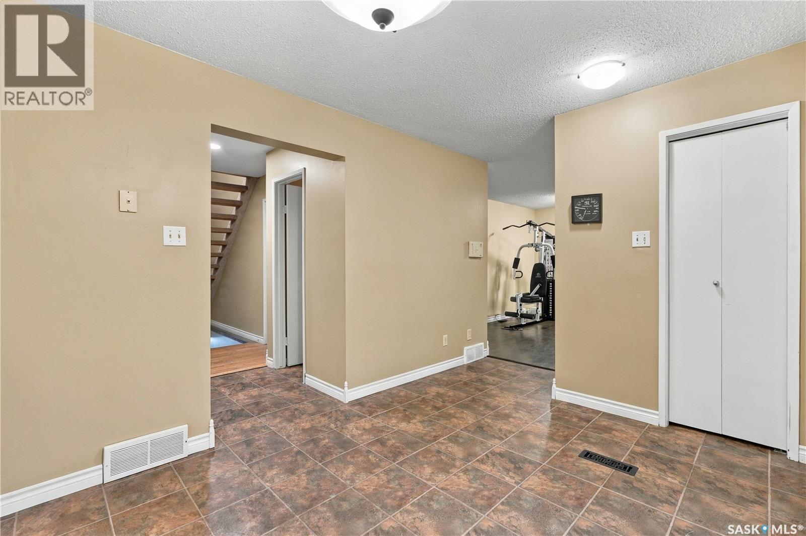 207 Coldspring Rise, Saskatoon, SK