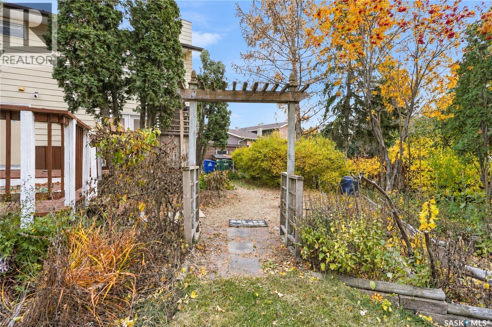 207 Coldspring Rise, Saskatoon, SK