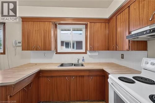 145 East 25Th Street, Hamilton, ON 