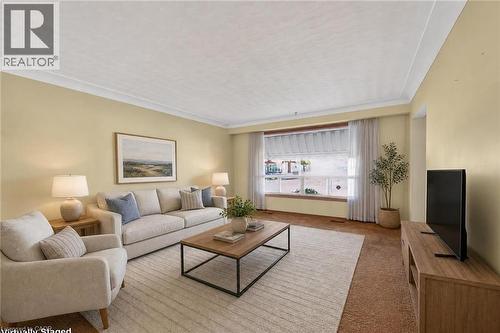 145 East 25Th Street, Hamilton, ON 