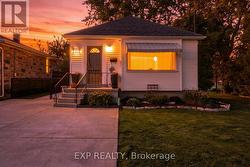 187 BERTIE STREET Fort Erie (Central), ON L2A 1Z4