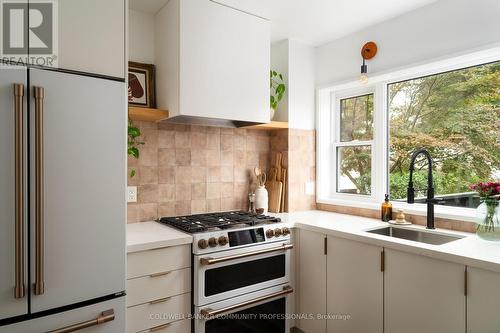 82 Province Street S, Hamilton, ON 