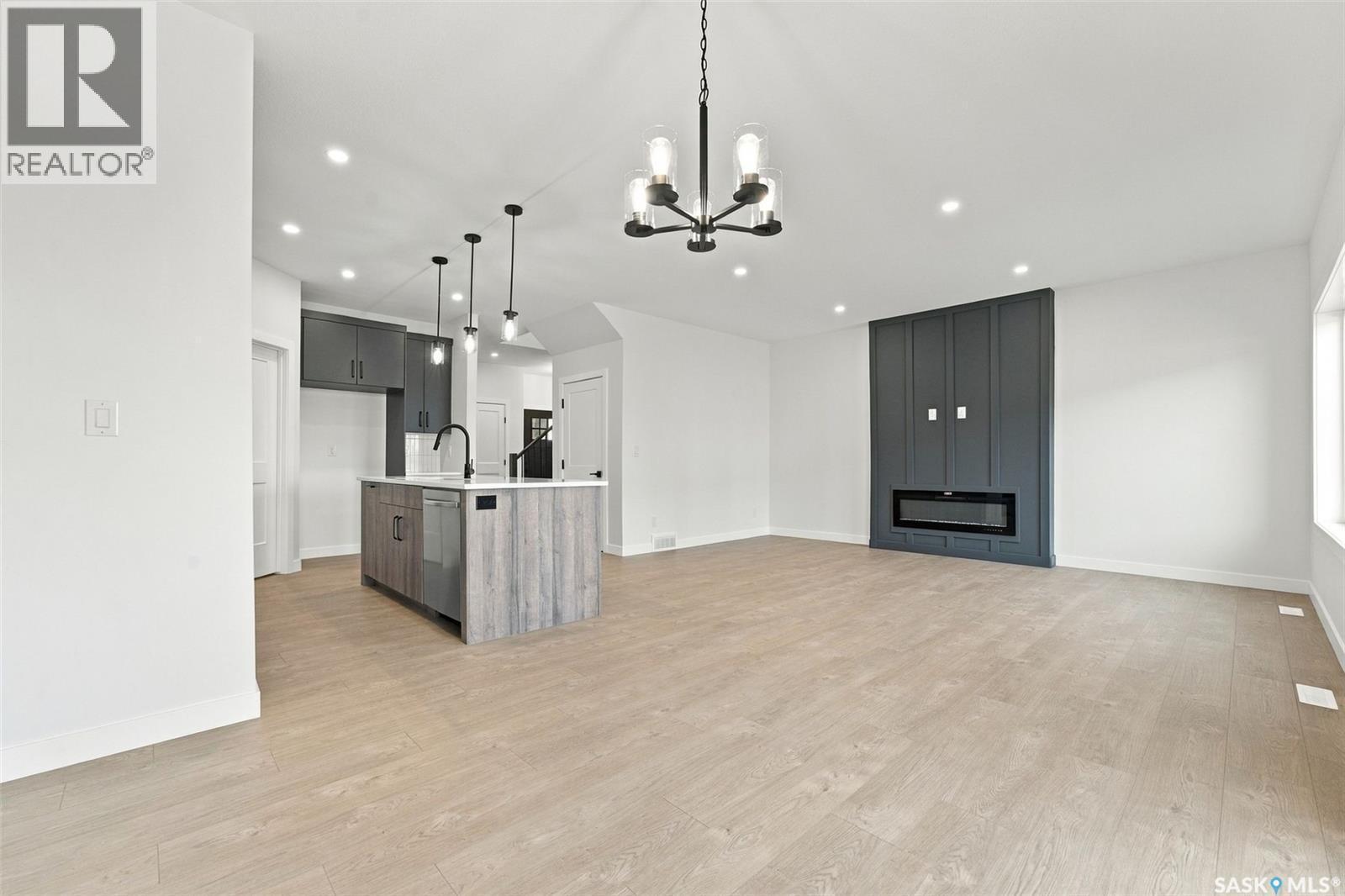 247 Doran Way, Saskatoon, SK