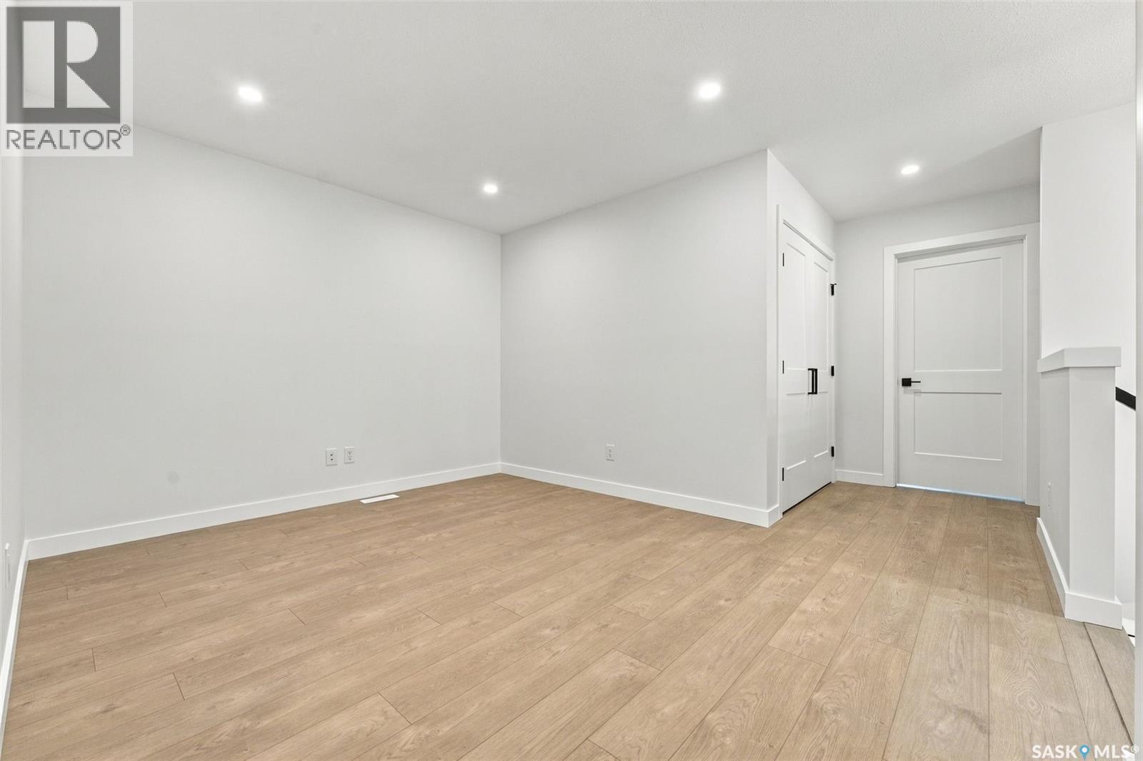 247 Doran Way, Saskatoon, SK