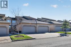 1725 THE CHASE Unit# 93 Mississauga, ON L5M 4N3