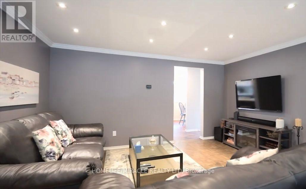 142 Hillmer Road, Cambridge, ON