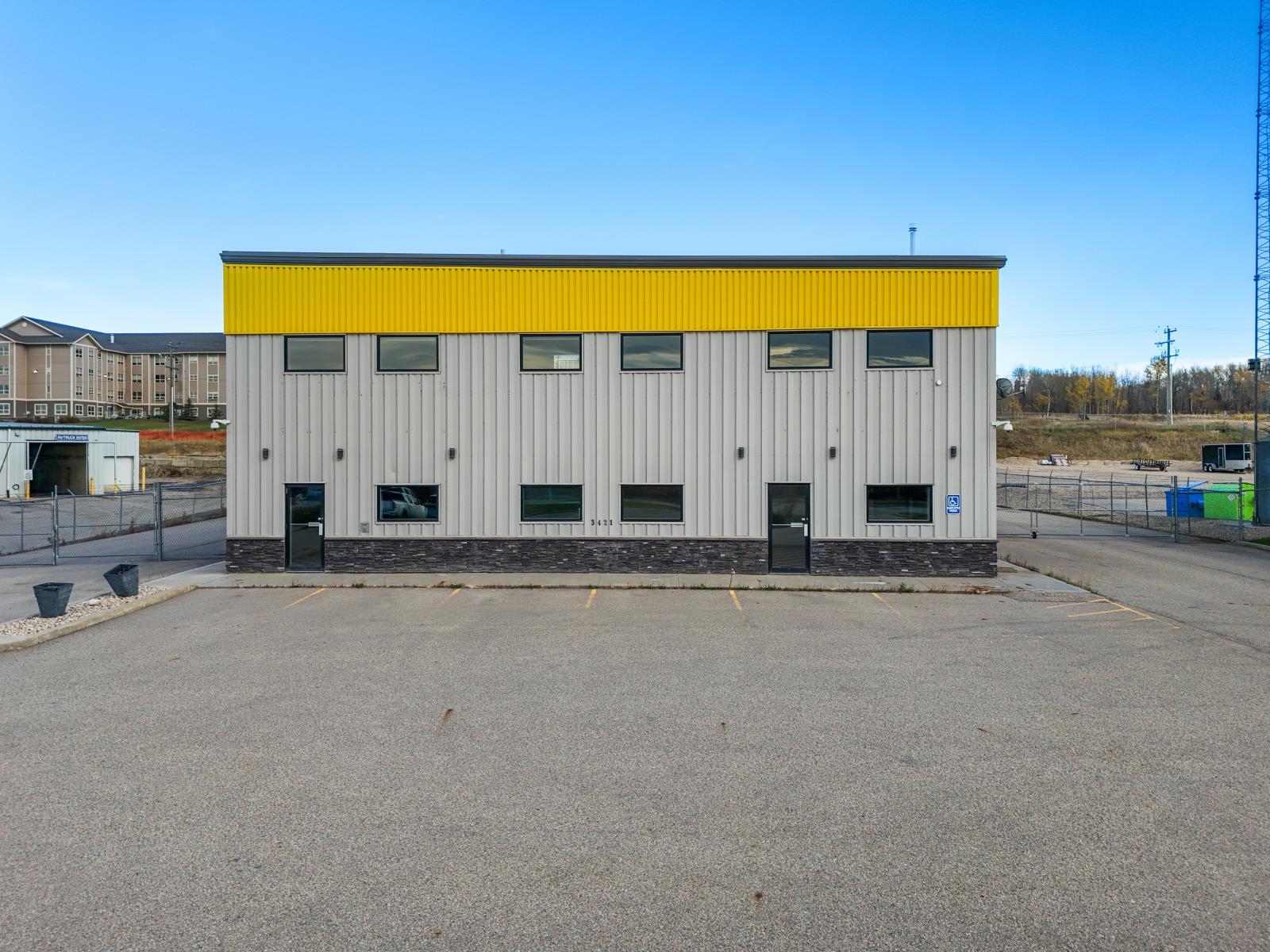 3421 50St, Drayton Valley, AB