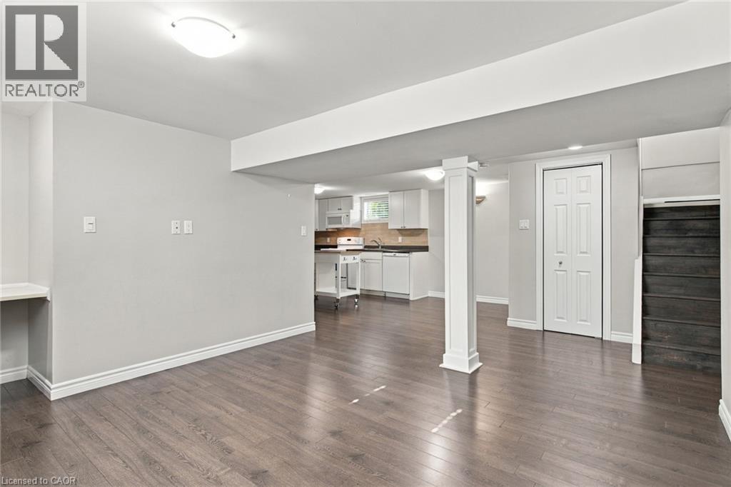 52 Dudhope Avenue, Cambridge, ON