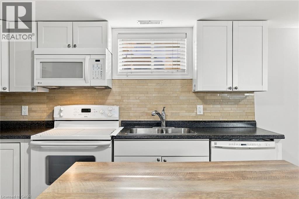 52 Dudhope Avenue, Cambridge, ON