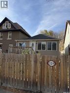 229 I AVENUE N  Saskatoon, SK S7L 2G3