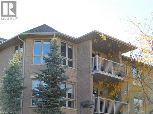 56 KERMAN Avenue Unit# 311  Grimsby, ON L3M 0A1