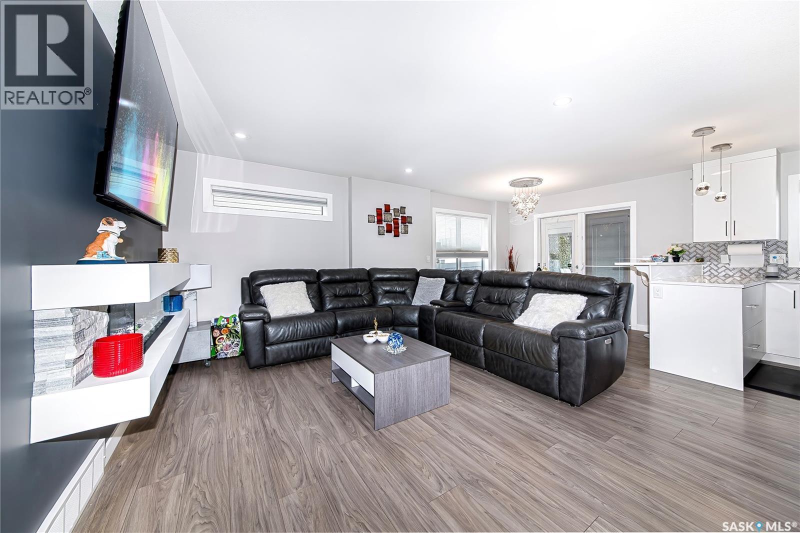 433 Germain Manor, Saskatoon, SK