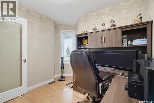 126 Woods Court, Saskatoon, SK 