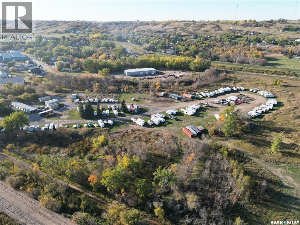 100 2Nd Avenue E, Lumsden, SK
