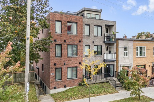 8-818 Av. Marguerite-Bourgeoys  Québec (La Cité-Limoilou), QC G1S 3W4