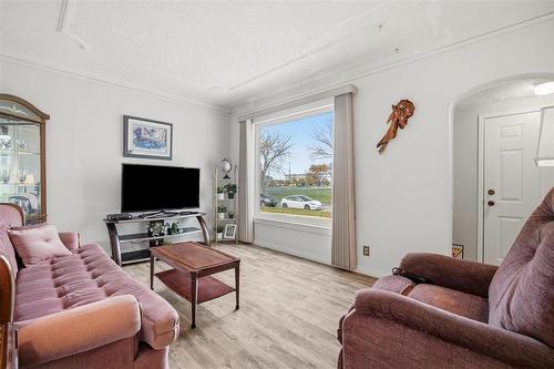 808 Beresford Avenue, Winnipeg, MB 