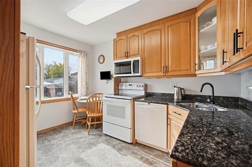 808 Beresford Avenue, Winnipeg, MB 