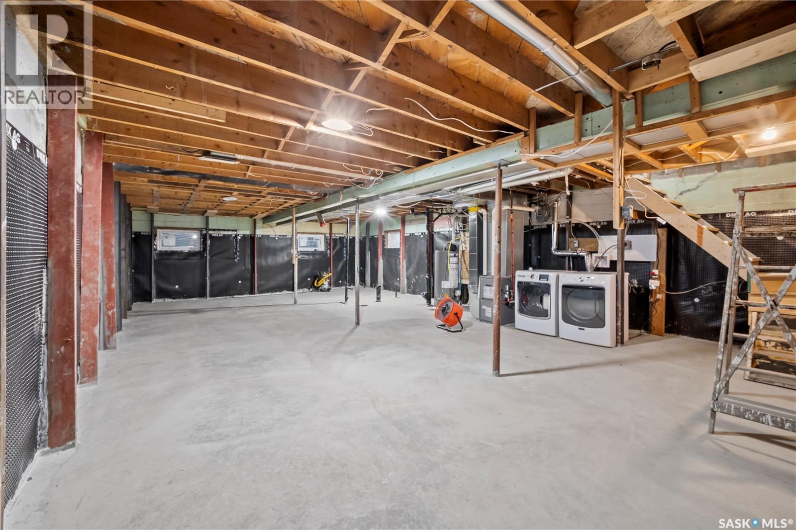 4800 4Th Avenue, Regina, SK