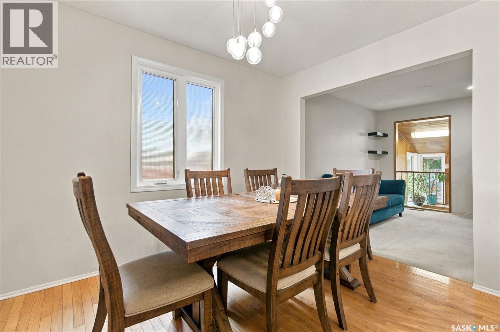 122 Michener Drive, Regina, SK