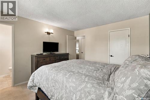 122 Michener Drive, Regina, SK 
