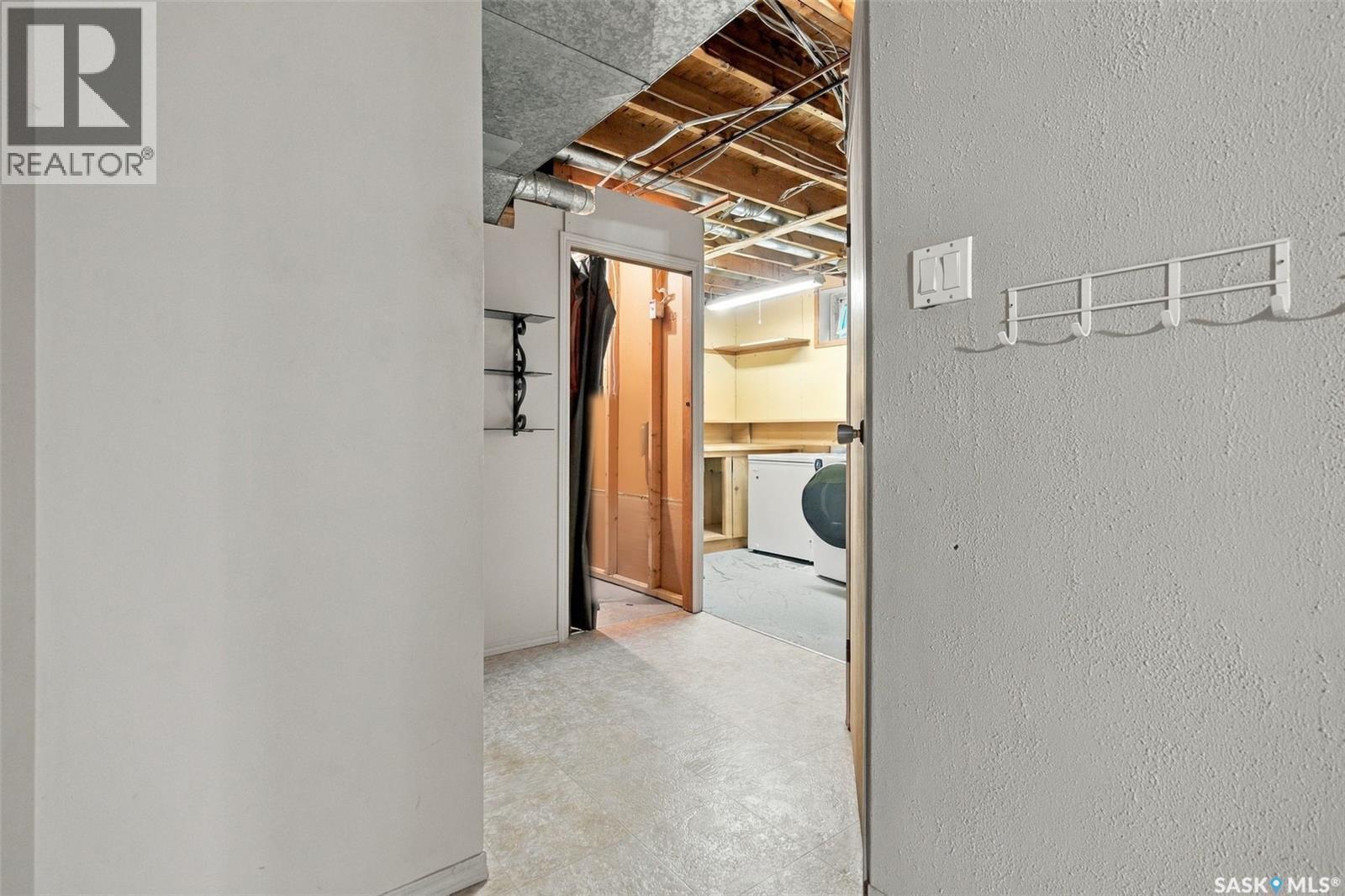 122 Michener Drive, Regina, SK