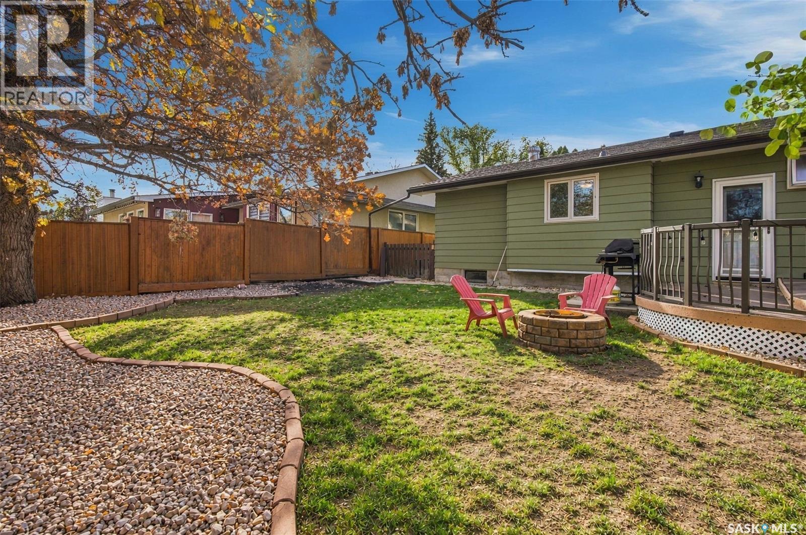 122 Michener Drive, Regina, SK