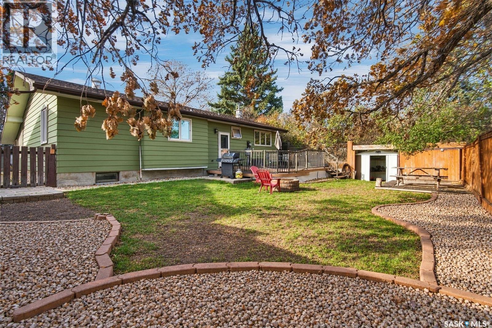 122 Michener Drive, Regina, SK