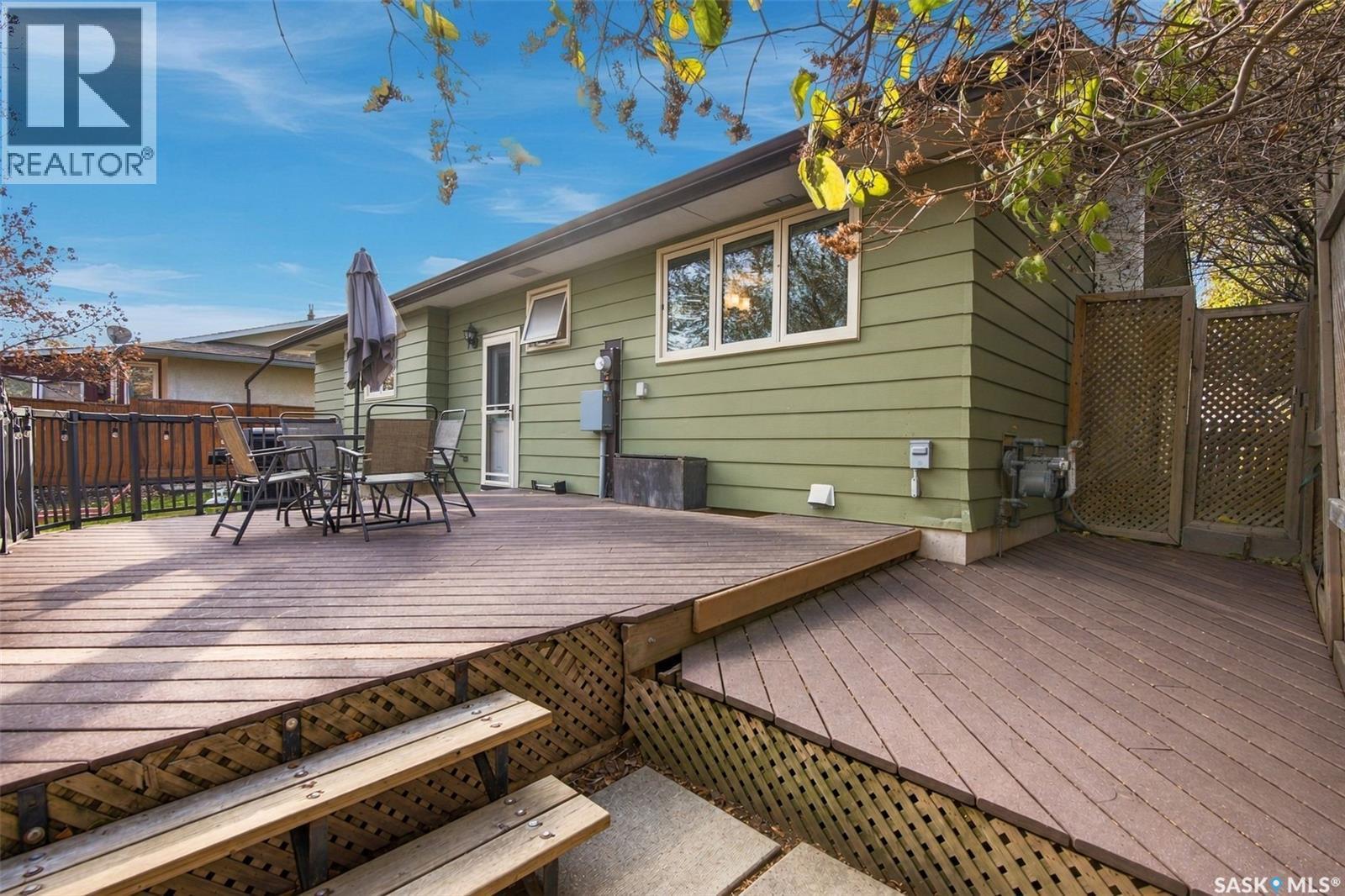 122 Michener Drive, Regina, SK