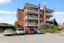 140-900 Boul. Laval Laval (Chomedey), QC H7S 2K2