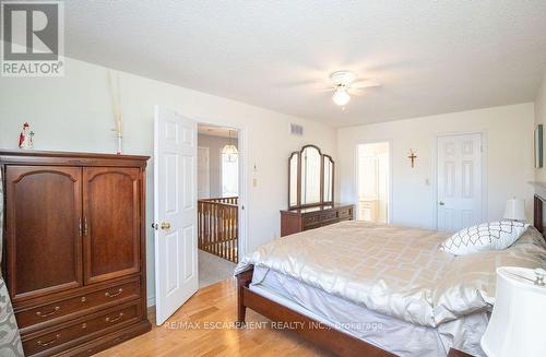 7 Falconridge Drive, Hamilton, ON 