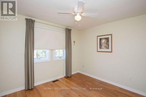 7 Falconridge Drive, Hamilton, ON 