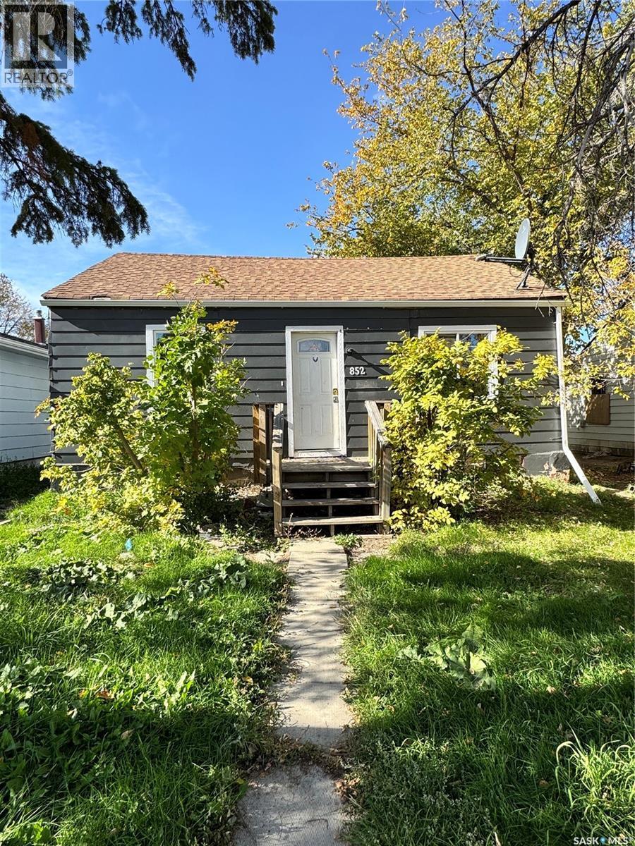 852 Retallack Street, Regina, SK