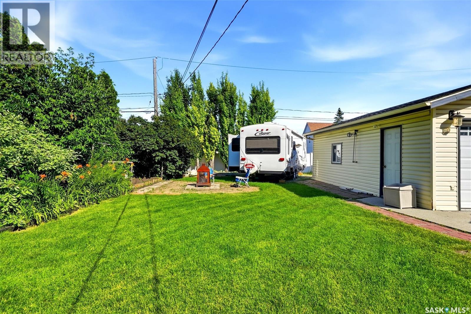 4523 England Road, Regina, SK