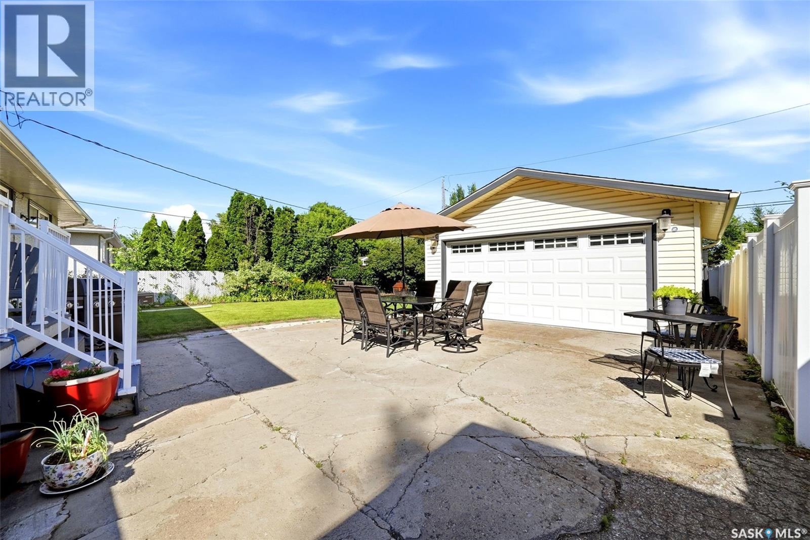 4523 England Road, Regina, SK