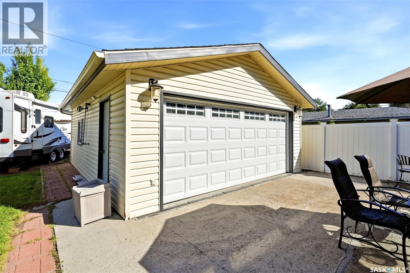 4523 England Road, Regina, SK