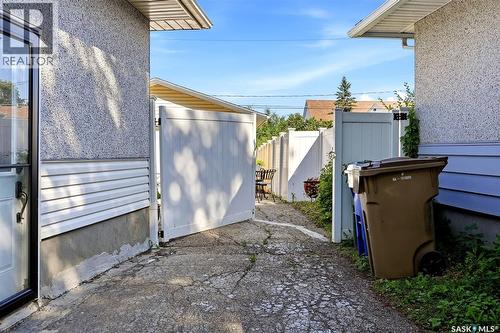 4523 England Road, Regina, SK 