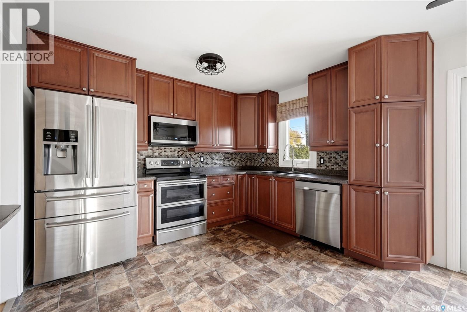 4523 England Road, Regina, SK