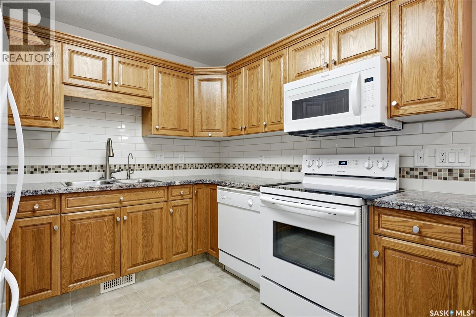 403 2885 Arens Road E, Regina, SK