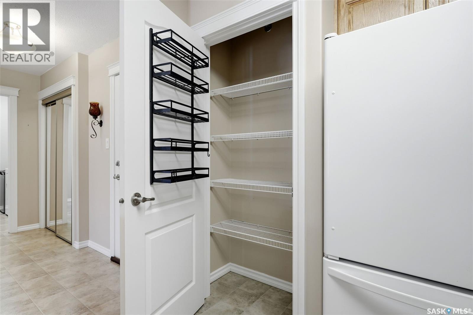403 2885 Arens Road E, Regina, SK
