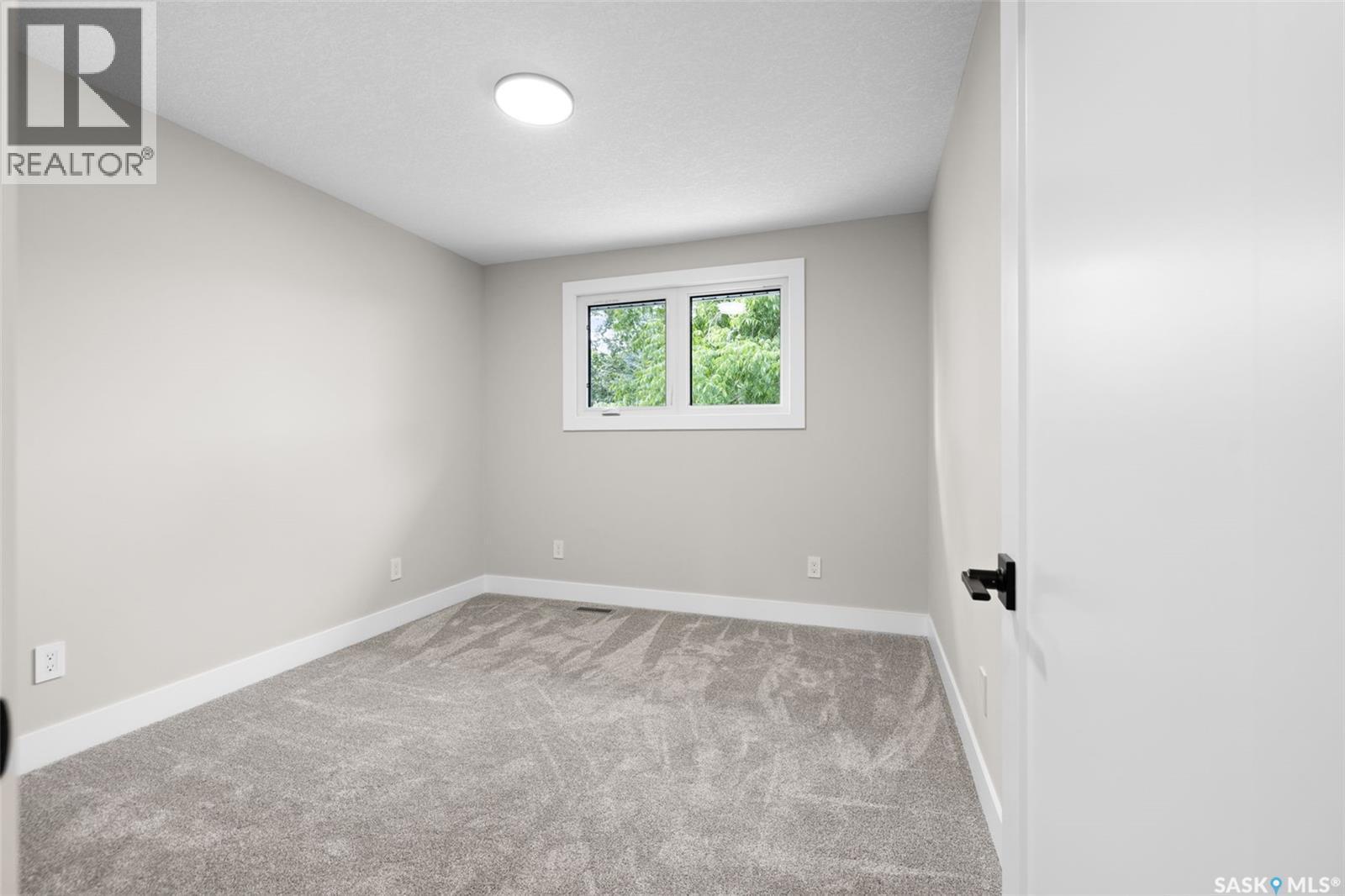 10 Selkirk Crescent, Regina, SK