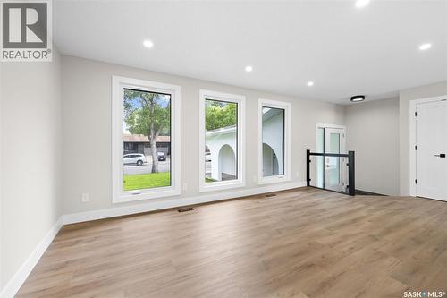 10 Selkirk Crescent, Regina, SK 