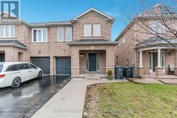 32 TRUMPET VALLEY BOULEVARD Brampton, ON L7A 3N8