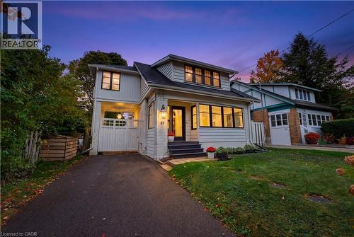 89 ALLEN Street W  Waterloo, ON N2L 1E5